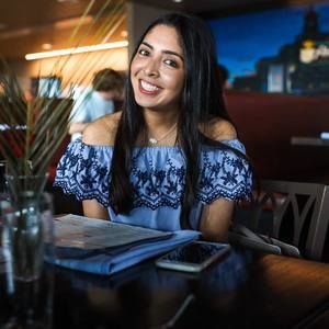 Meet your Posher, Danielle